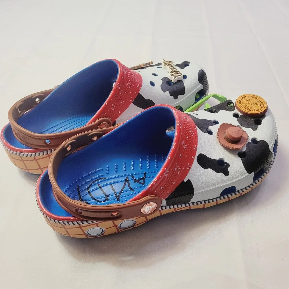 CROCS classic clogs